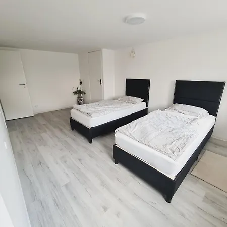 Boardinghouse 46 Apartment *